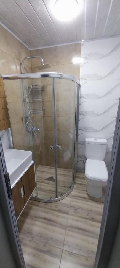 Hostel Gomani Batumi Exterior foto