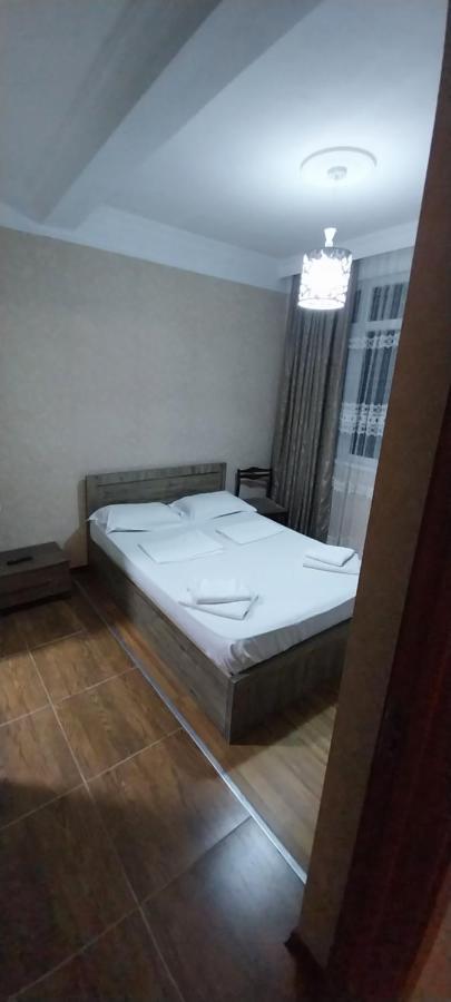 Hostel Gomani Batumi Exterior foto